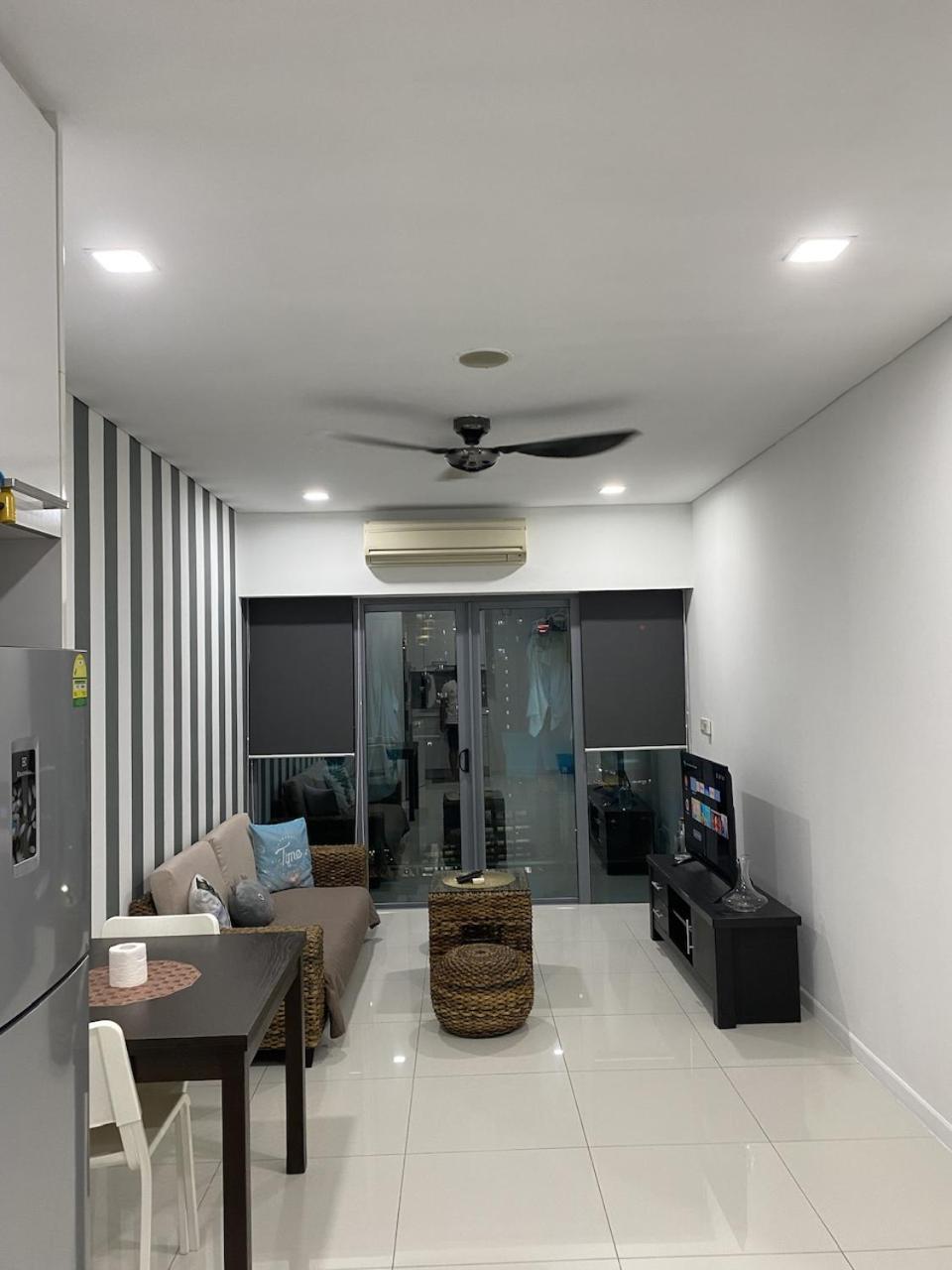 Mercu Summer Suites Klcc By Minutepointhome Kuala Lumpur Buitenkant foto