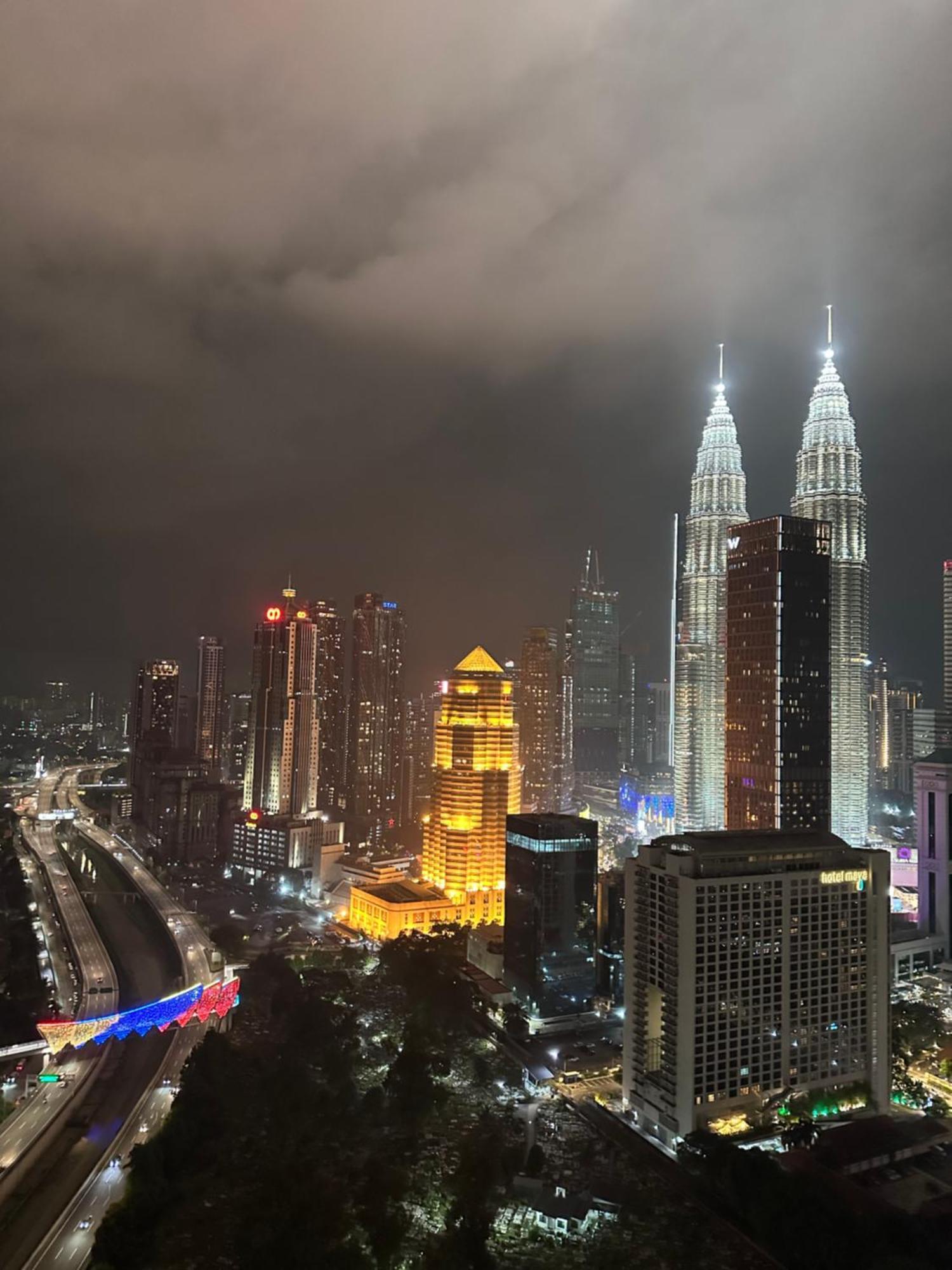 Mercu Summer Suites Klcc By Minutepointhome Kuala Lumpur Buitenkant foto